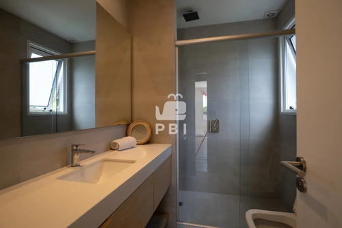 Venta De Casa En Barrio Privado Campo Brava - Ref : Pbi13585