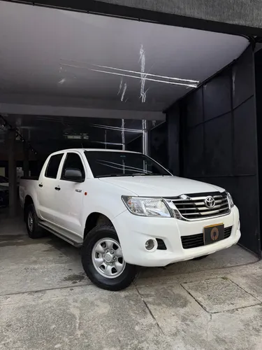 Toyota Hilux 2.5 diésel 4x4