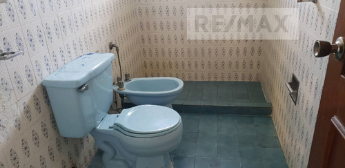 Imagen 13 de 13 de Casa A Remodelar Trigal Norte. Urb. Las Clavellinas Calle Cerrada 359 M2. Cód.: 451629. 0414-4841043
