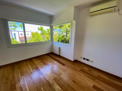 Imagen 19 de 26 de Venta Casa Al Lago En Los Alisos, Nordelta, Tigre, G.b.a. Zona Norte