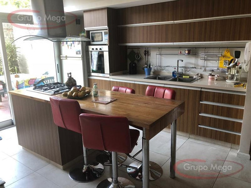Imagen 5 de 25 de Espectacular Casa 4 Amb./garage 2 Autos/fondo Parque/3 Años Antiguedad
