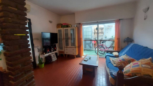 34 Entre 25 Y 26, Ph En Venta 2 Dormitorios, Barrio La Loma.