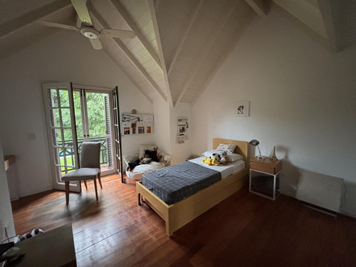 Muy Buena Casa De 4 Dormitorios En Venta El Barrio Cerrado Las Barrancas En Lomas De San Isidro