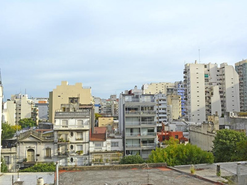 Torre Metropolitan: Impecable 3 Ambientes 69m2 C/ Cochera