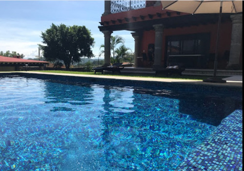 Hermosísima Residencia Ubicada En Palmeras , Real Del Puente, Xochitepec, Mor. Sk04