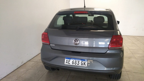 Imagen 3 de 10 de Volkswagen Gol Trend 1.6 5p Trendline 2021