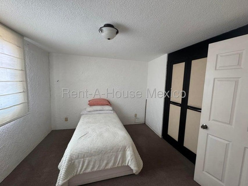 Casa En Venta En Juarez Chirinos, Ocoyoacac Jl 25-3552.