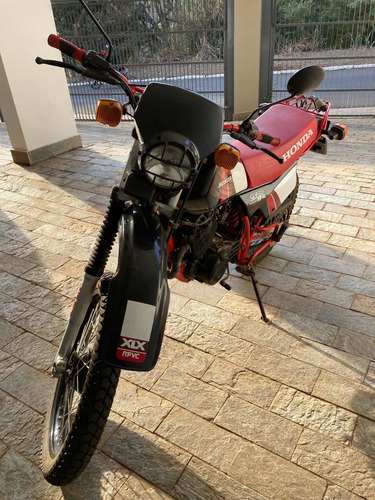 Imagem 1 de 3 de Honda Xlx 250