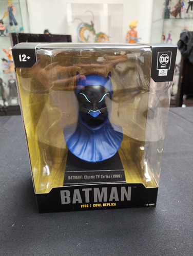 Capucha Batman 1966 1/3 Mcfarlane Toys (Usado)