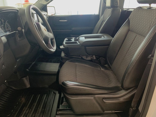 Imagen 11 de 11 de Chevrolet Silverado 4*4 2020