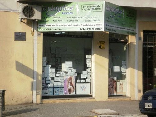 Imagen 3 de 6 de Local En Venta En Valentín Alsina