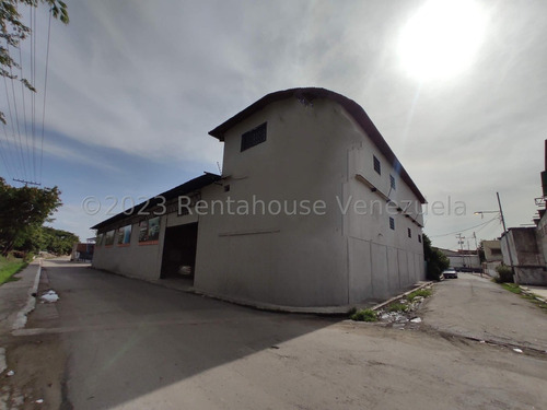 Galpón En Alquiler Comercial Industrial Almacén Bodega Excelente Zona Fácil Acceso Cuenta Con Amplias Bodegas Para Almacenamiento Nela 23-32296