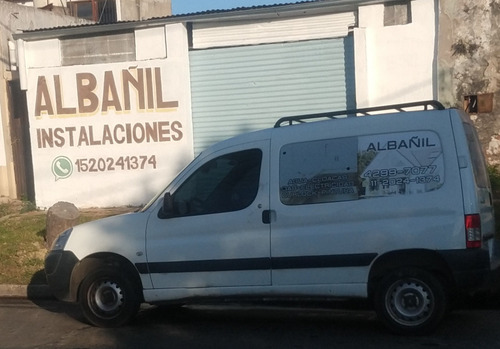 Imagen 1 de 5 de Albañil Constructor Instalaciones Agua Gas Cloaca Pintura