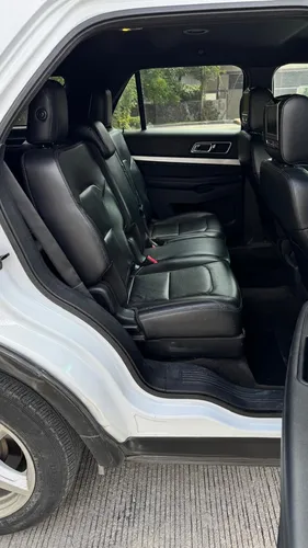Ford Explorer 3.5 Xlt Piel Mt