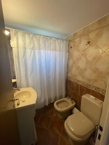Imagen 15 de 30 de Casa 5 Ambientes Con Piscina La Tradicion