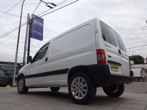 Imagen 11 de 15 de Peugeot Partner Confort 1.4 { Excelente Estado }