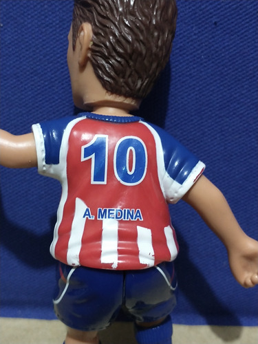 Figura De A. Medina #10 Chivas Fanfigz (Usado)