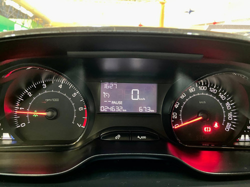 Peugeot 2008 1.6 16V ALLURE