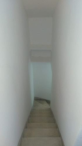 P.h. Tipo Casa 4 Ambientes Mas Dependencia, Floresta.