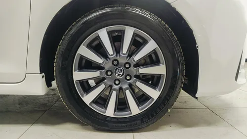 Toyota Sienna 3.5 Limited At