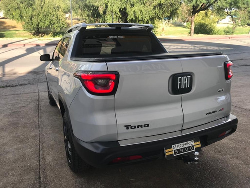 Imagen 6 de 13 de Fiat Toro 2.0tdi Volcano 4x4 At 2016
