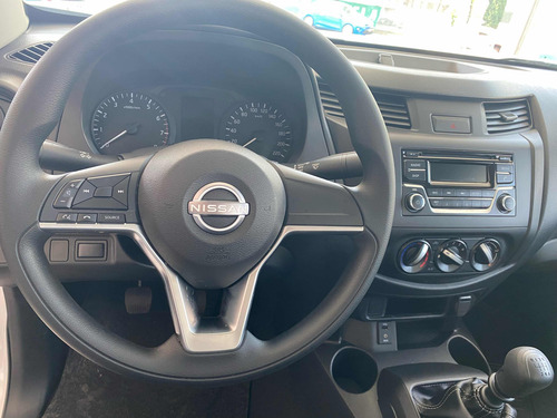 Nissan NP300 2.5 Chasis Cabina Mt Ac