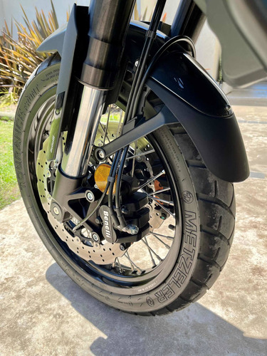 Imagen 12 de 17 de Moto Benelli Trk 502 X