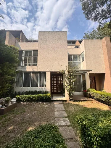 Casa En Venta - Renta Coyoacan