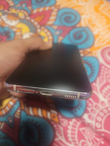 Celular Samsung Galax S21 Plus Plateado (Usado)