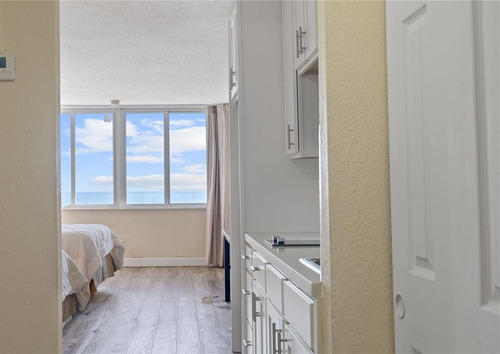 Departamento Monoambiente En Venta - 1 Cochera - 39mts2 - Sunny Isles, Florida
