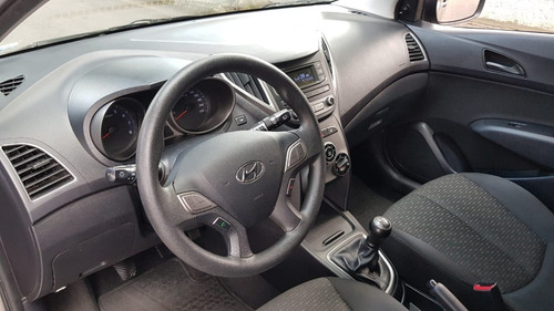 Hb20 Comfort 1.0 Flex 2017 Completíssimo E Sem Detalhes