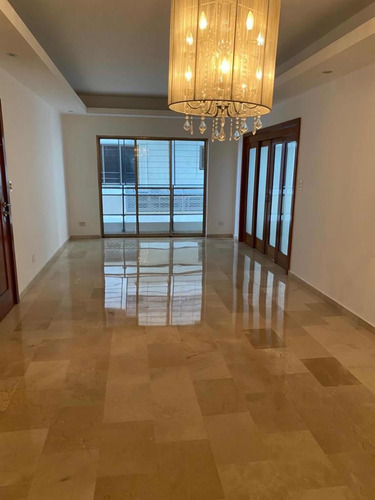 Se Alquila Apartanento En Ensache Paraiso