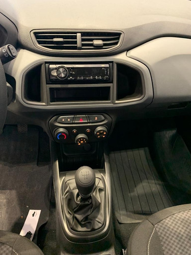 Imagen 9 de 25 de Chevrolet Onix Joy Black 1.4nafta Manual 5 Puertas 2023 Br*