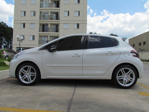 Peugeot 208 2014 1.6 16v Griffe Automatico Teto De Vidro