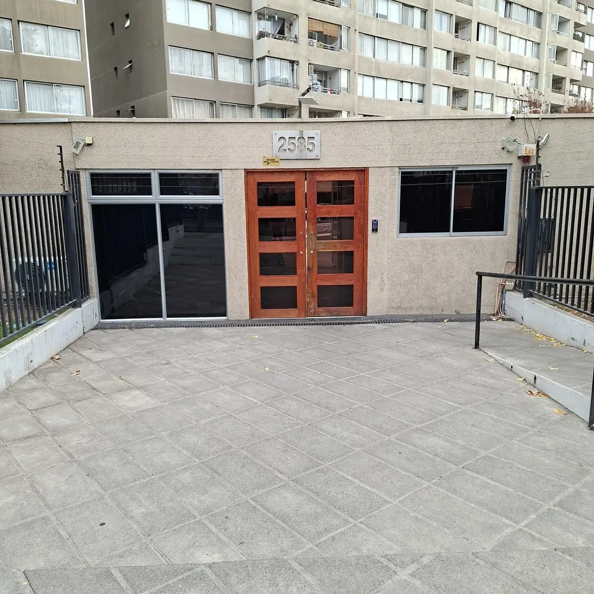 Imagen 2 de 23 de Se Vende Departamento En Macul 2d 2 B Cerca Metro