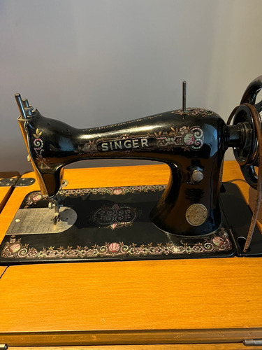 Maquina De Cocer Antigua Singer De Acero De 1945