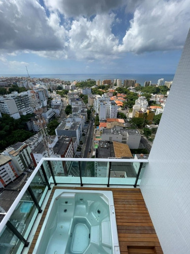 Cobertura Duplex, 3 Suítes - Rio Vermelho - 656