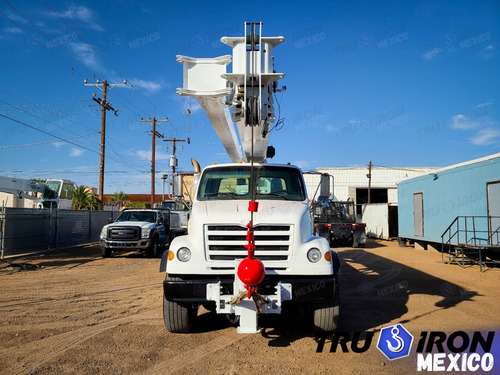 Grua Titan 2004 Sterling Con Altec Ac35-1 De 35 Toneladas