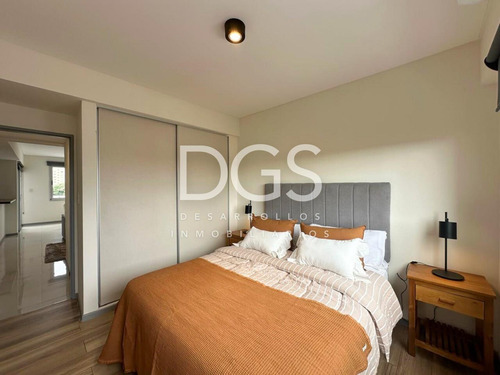 Departamento Semipiso En Alq. Temporario En Banfield, Lomas De Zamora, G.b.a. Zona Sur