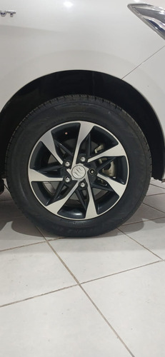 Excelente Camioneta De 3 Filas Para 7 Pasajeros