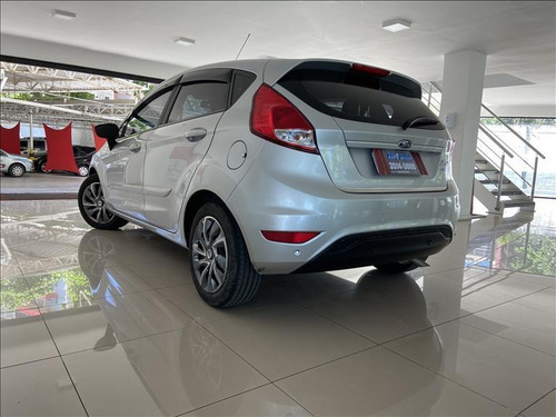 Ford Fiesta New Fiesta Se Plus 1.6 16v (aut)