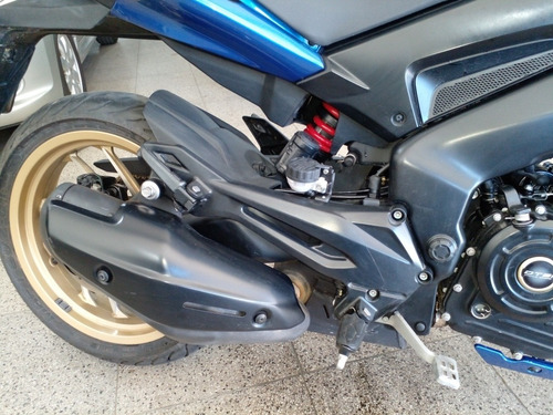 Imagen 7 de 16 de Bajaj Dominar D400