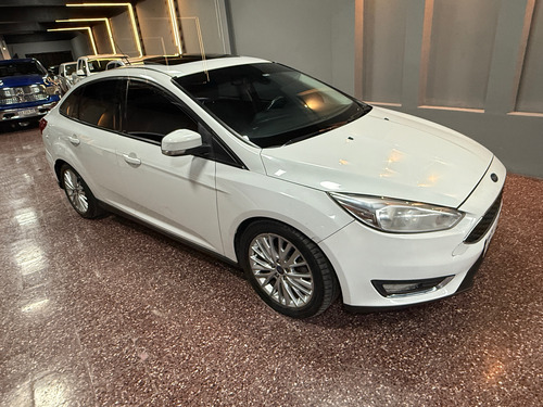 Ford Focus III 2.0 Se Plus Mt