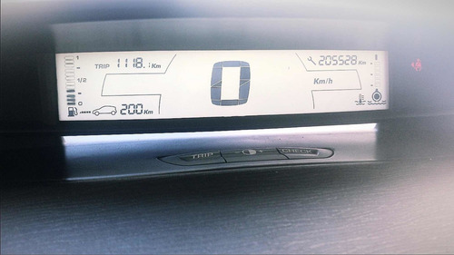 Imagem 5 de 10 de Citroën C4 Pallas 2009 2.0 Glx Flex 4p
