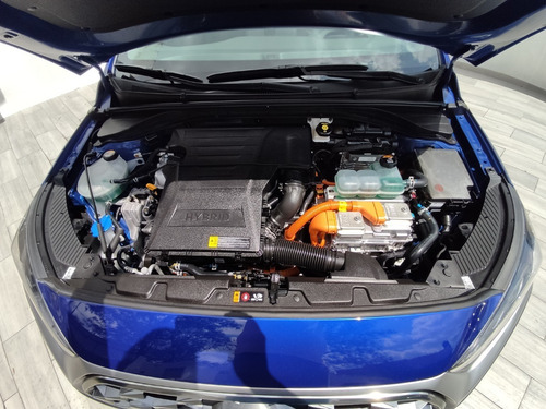 Imagen 13 de 15 de Hyundai Ioniq 2020 Hybrid Nuevo Piel Quemacocos Carplay