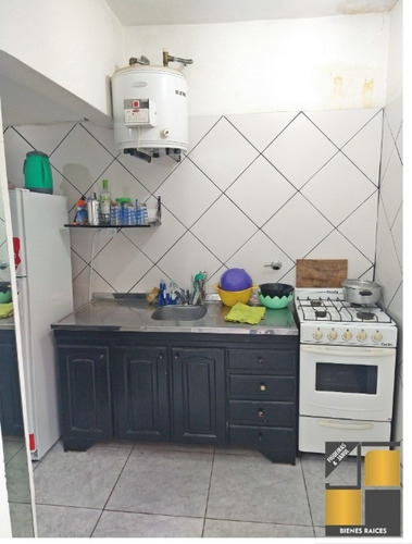 Imagen 13 de 14 de Departamento Tipo Casa En Venta En Lanus Oeste