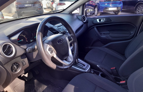 Ford Fiesta Kinetic 1.6 Se Plus Powershift 120cv