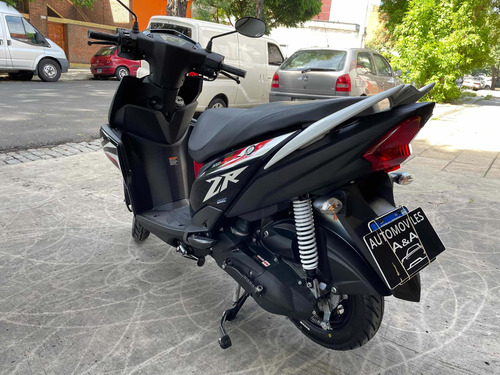 Imagen 5 de 16 de Yamaha Ray Zr Cygnus