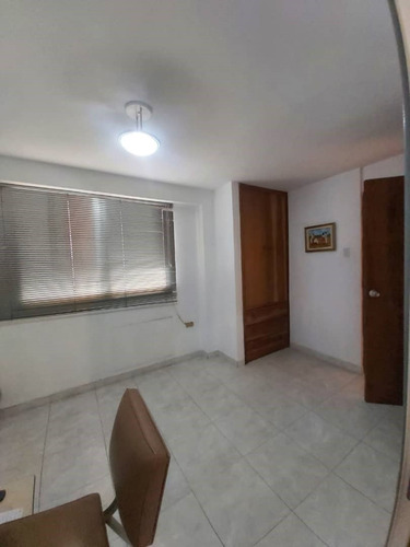 Imagen 4 de 9 de Apartamento En Venta En San Isidro De 160 Mts