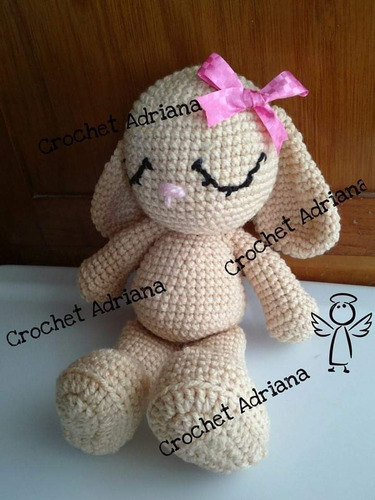 Conejita Amigurumi Crochet Beige